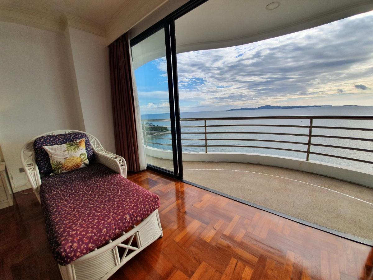 Spacious Room With Ocean & City View Pattaya Zewnętrze zdjęcie