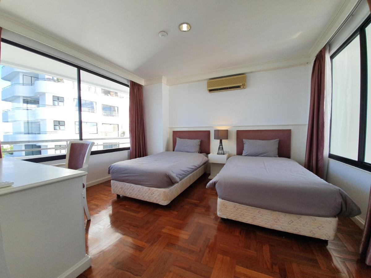 Spacious Room With Ocean & City View Pattaya Zewnętrze zdjęcie