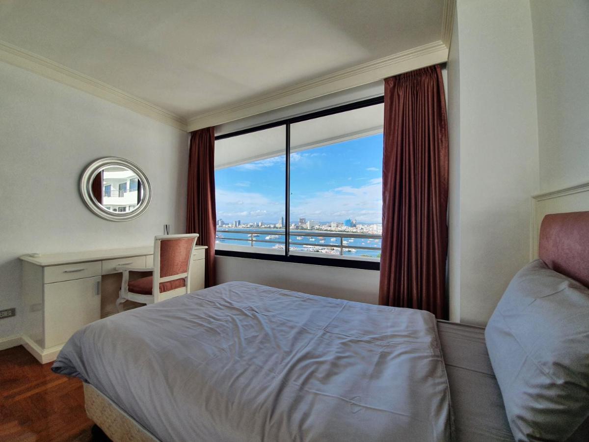 Spacious Room With Ocean & City View Pattaya Zewnętrze zdjęcie